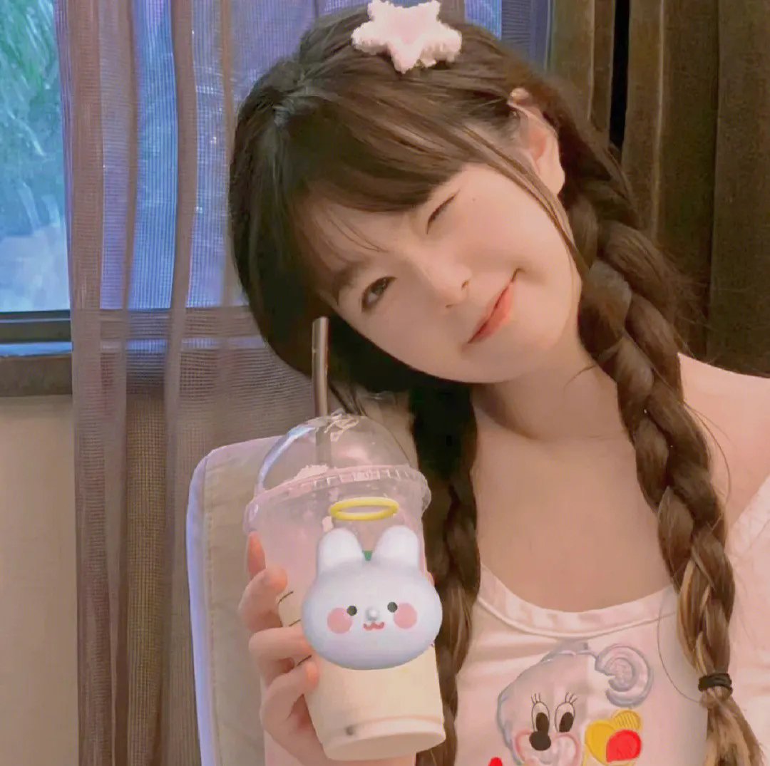 小可爱娜斯佳